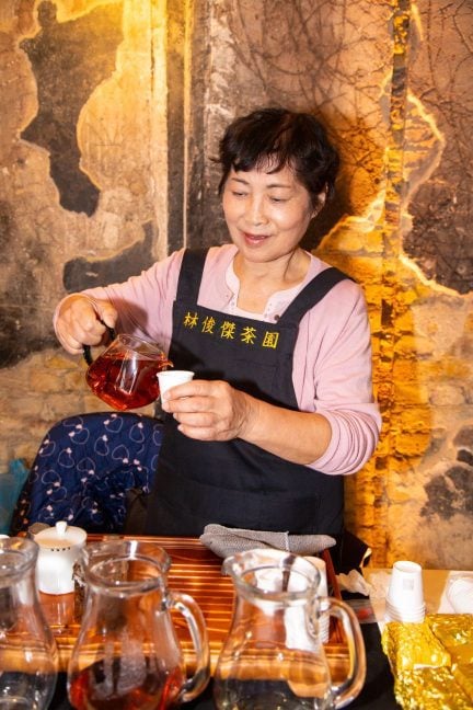 Fai Yang Huang from Junjie Lin Tea Garden