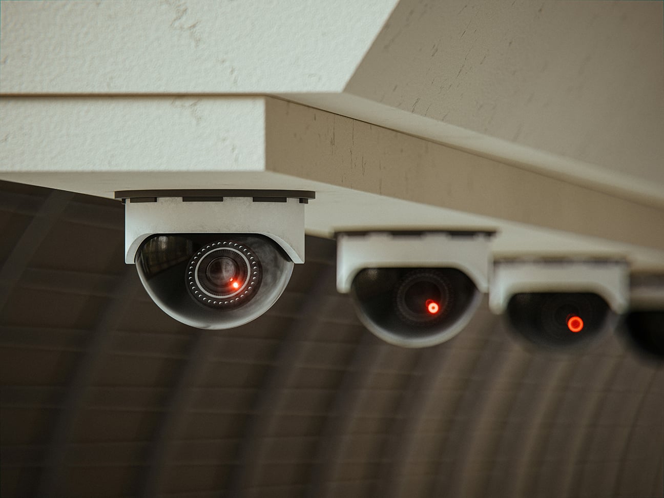 CCTV cameras Alex Shuper - Unsplash